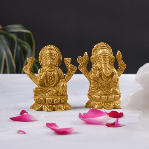 ecofynd Lord Ganesh Goddess Lakshmi Pair Idol